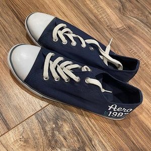 Navy Aeropostale sneakers